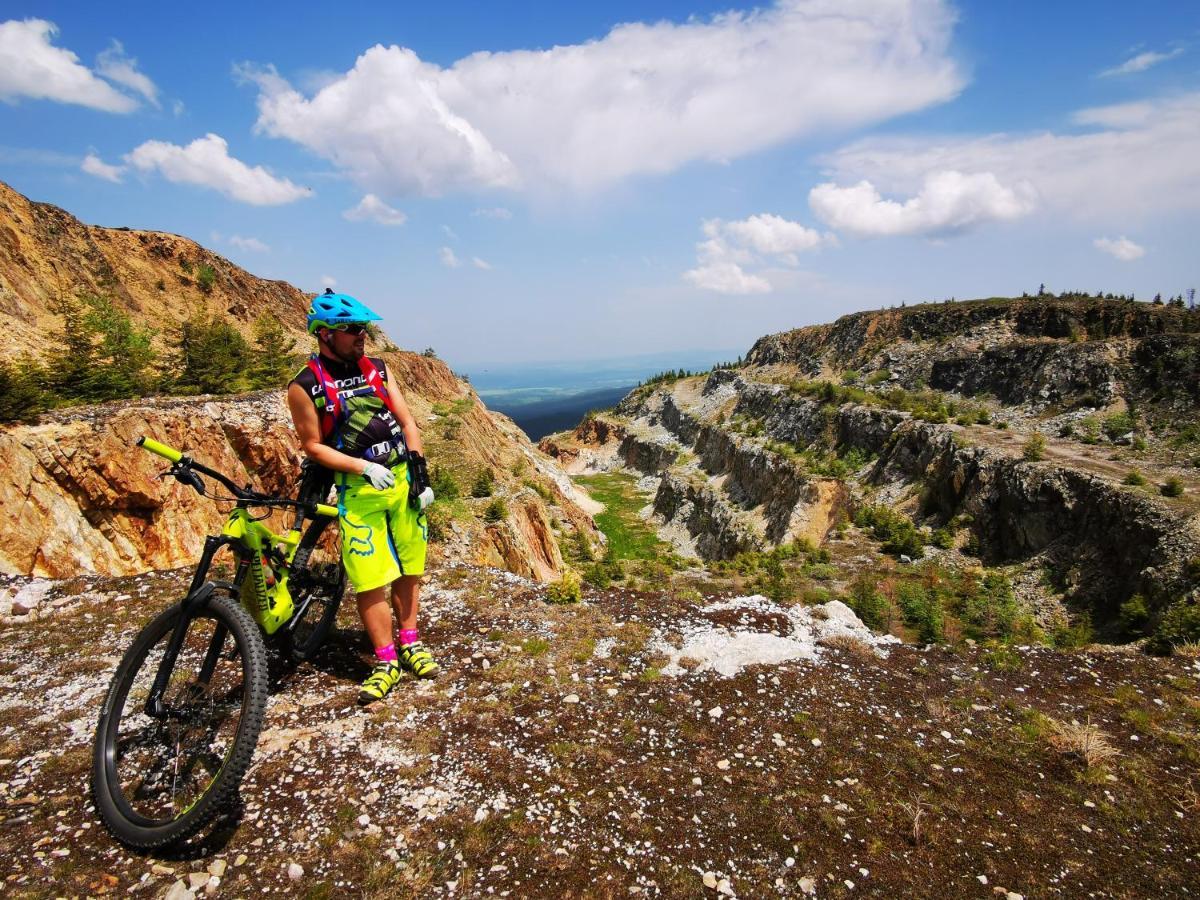 Pokoje U Orla W Szklarskiej Porebie Sklářská Poruba Exteriér fotografie